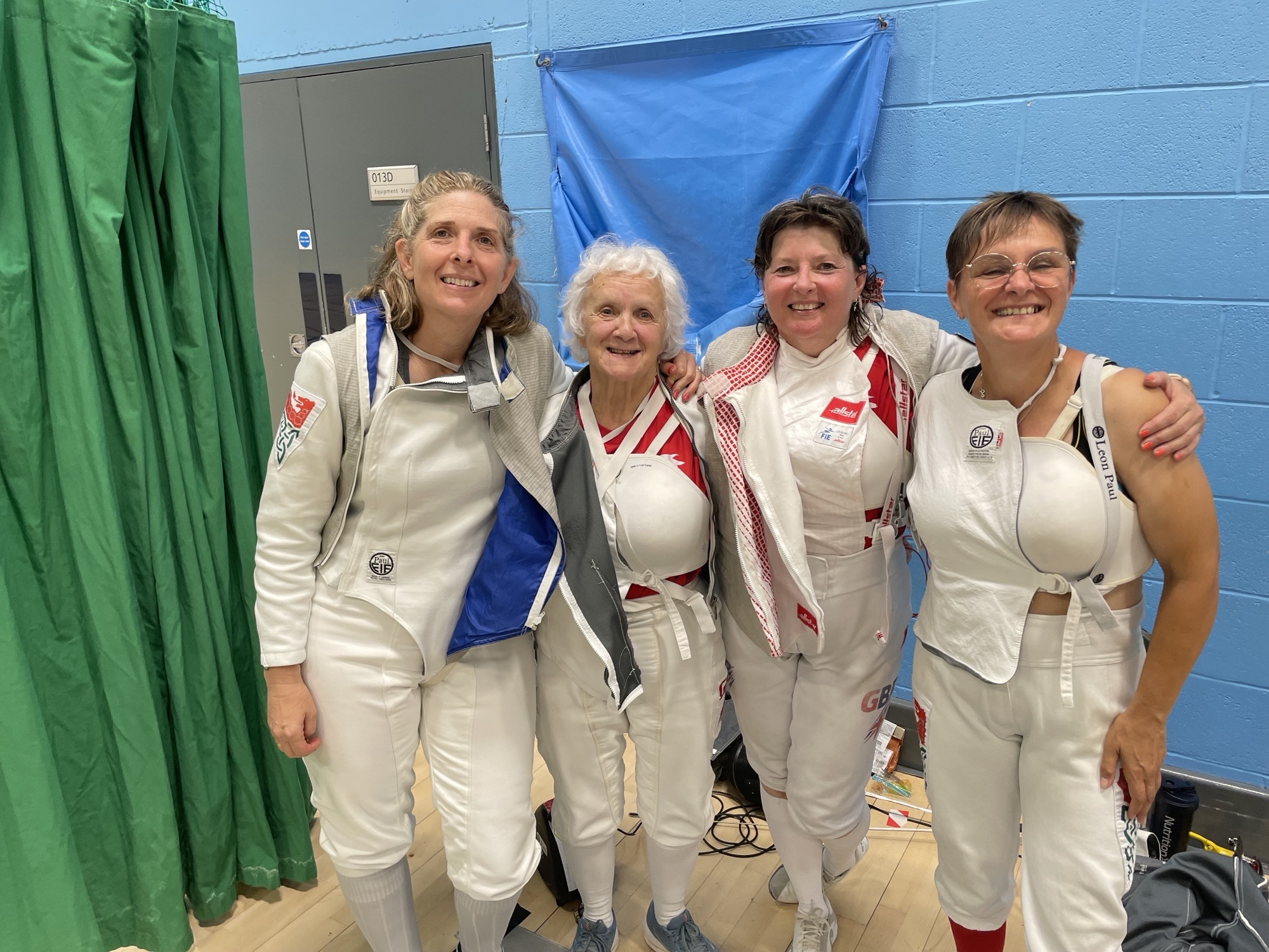 Women's Foil